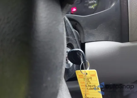 2005 Chevrolet Colorado z USA, uszkodzony, nr VIN 1GCDT198858246150